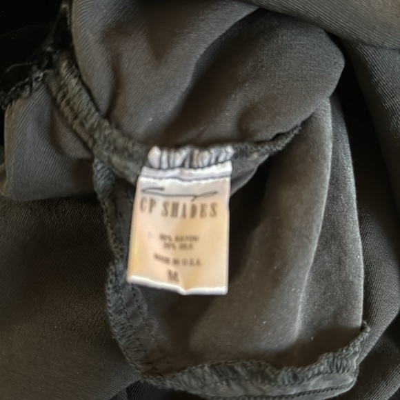 CP Shades women's Black Velvet Tunic with Pockets - Picture 7 of 8